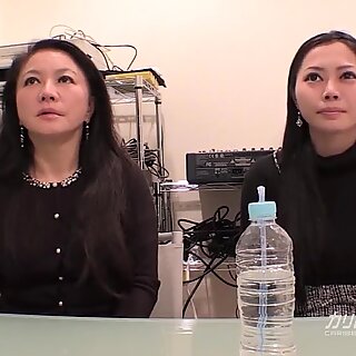 Yui yabuki och chiharu yabuki :: mor och dotter 1